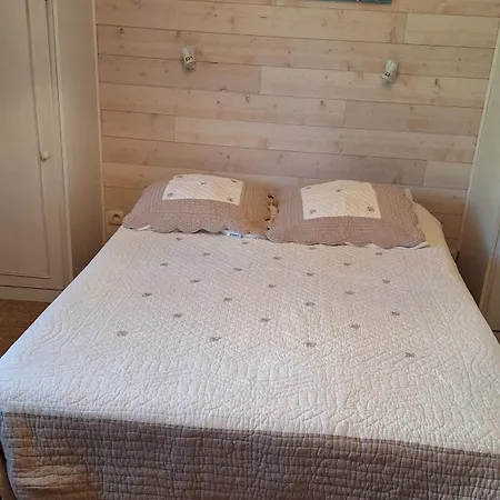 Apartmán Agreable Avec Jardin Entre Et Foret